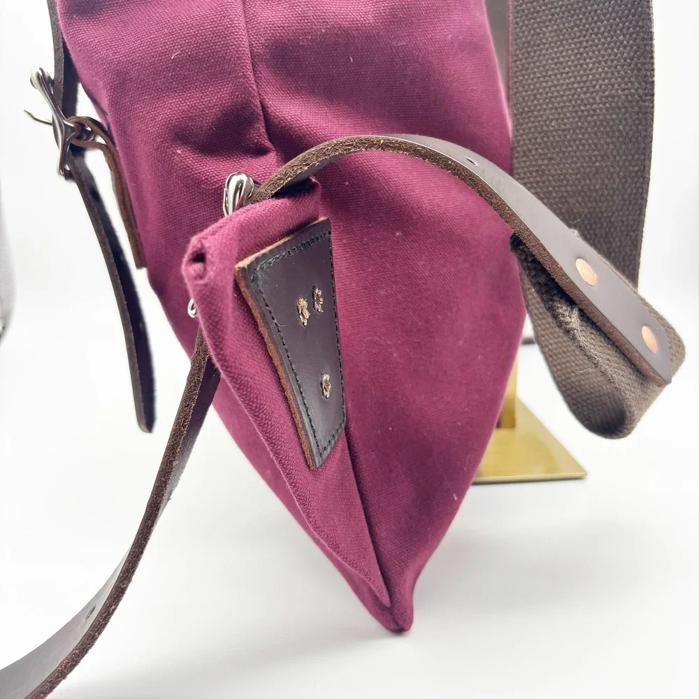 NWT Duluth Pack Scout Pack in Burgundy